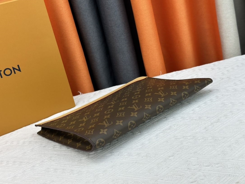 LV Clutch Bags